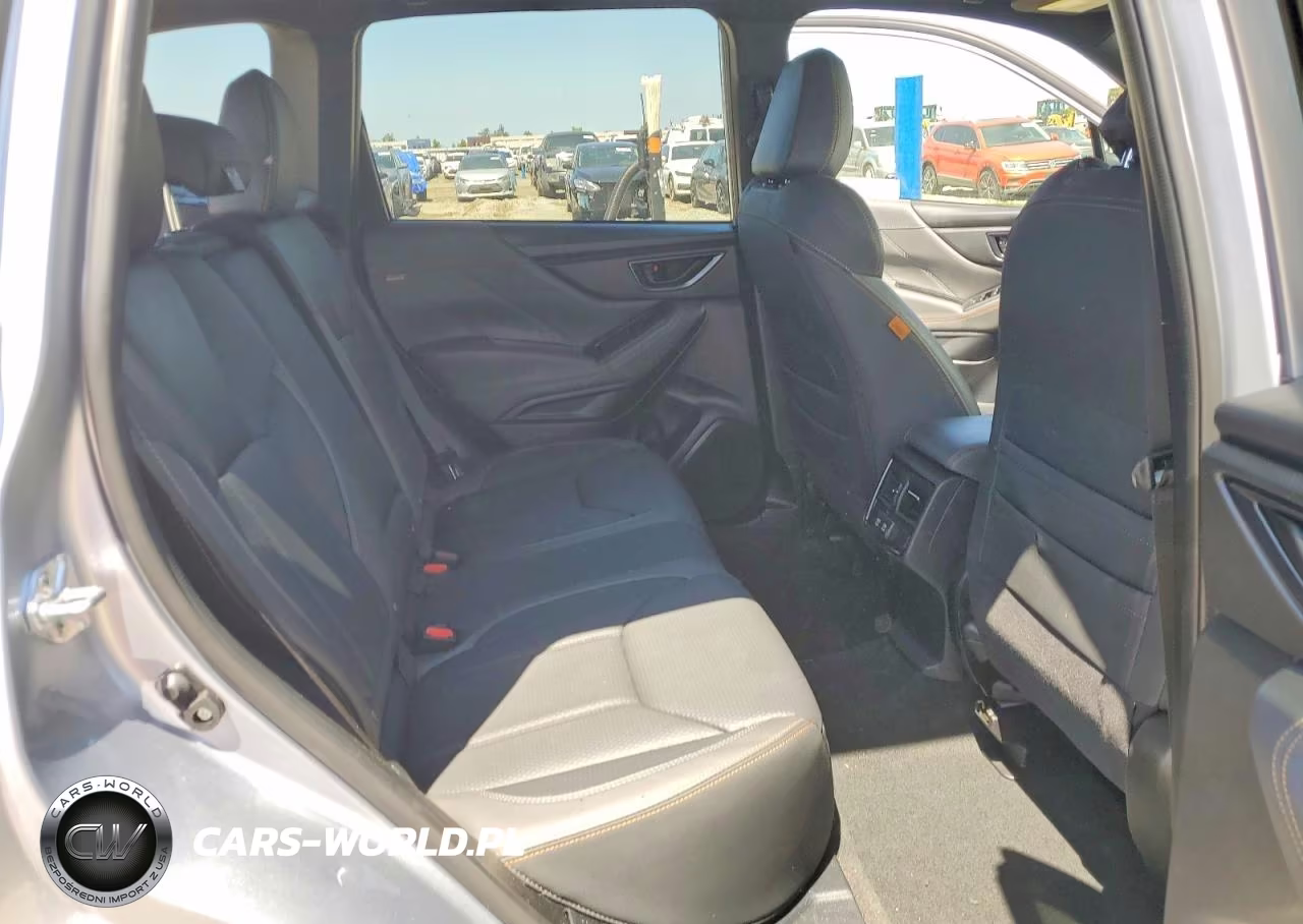2024 Subaru Forester Wilderness VIN:JF2SKAJC9RH520702 - 10
