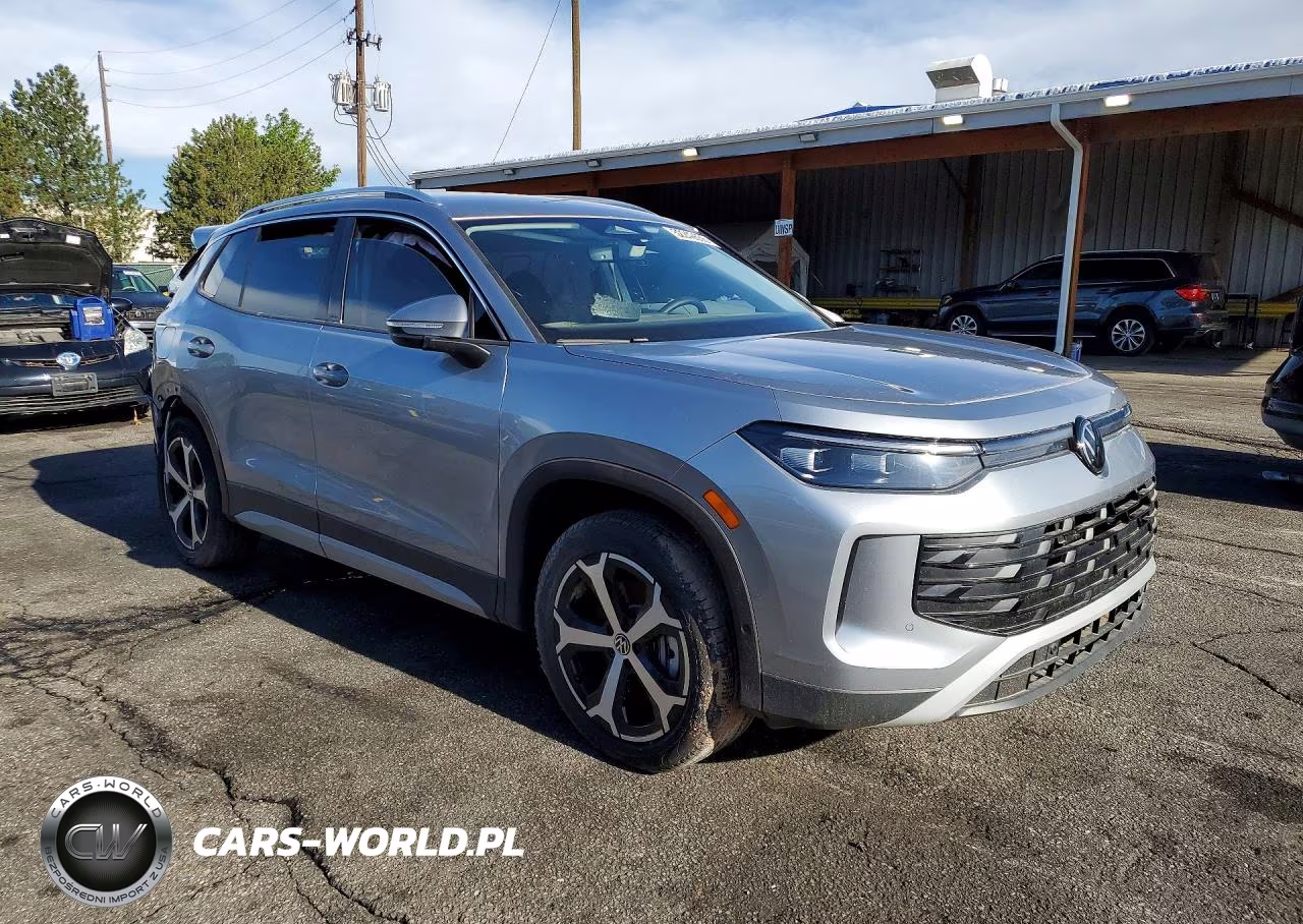 2025 Volkswagen Tiguan Se VIN:3VVER7RM2SM024814 - 4