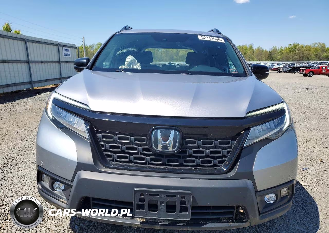 2020 Honda Passport Touring VIN:5FNYF8H97LB014342 - 5