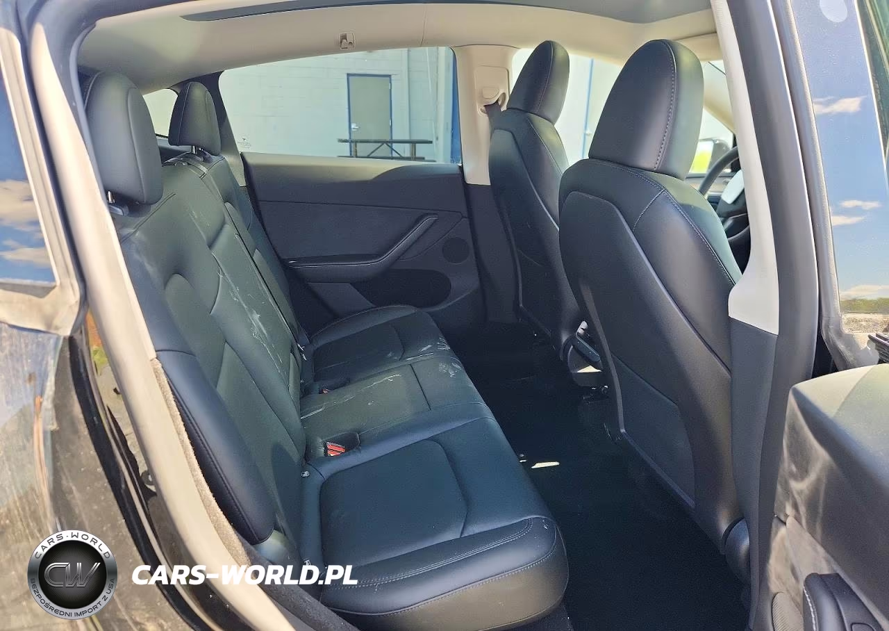 2023 Tesla Model Y VIN:7SAYGDEE5PA127171 - 10