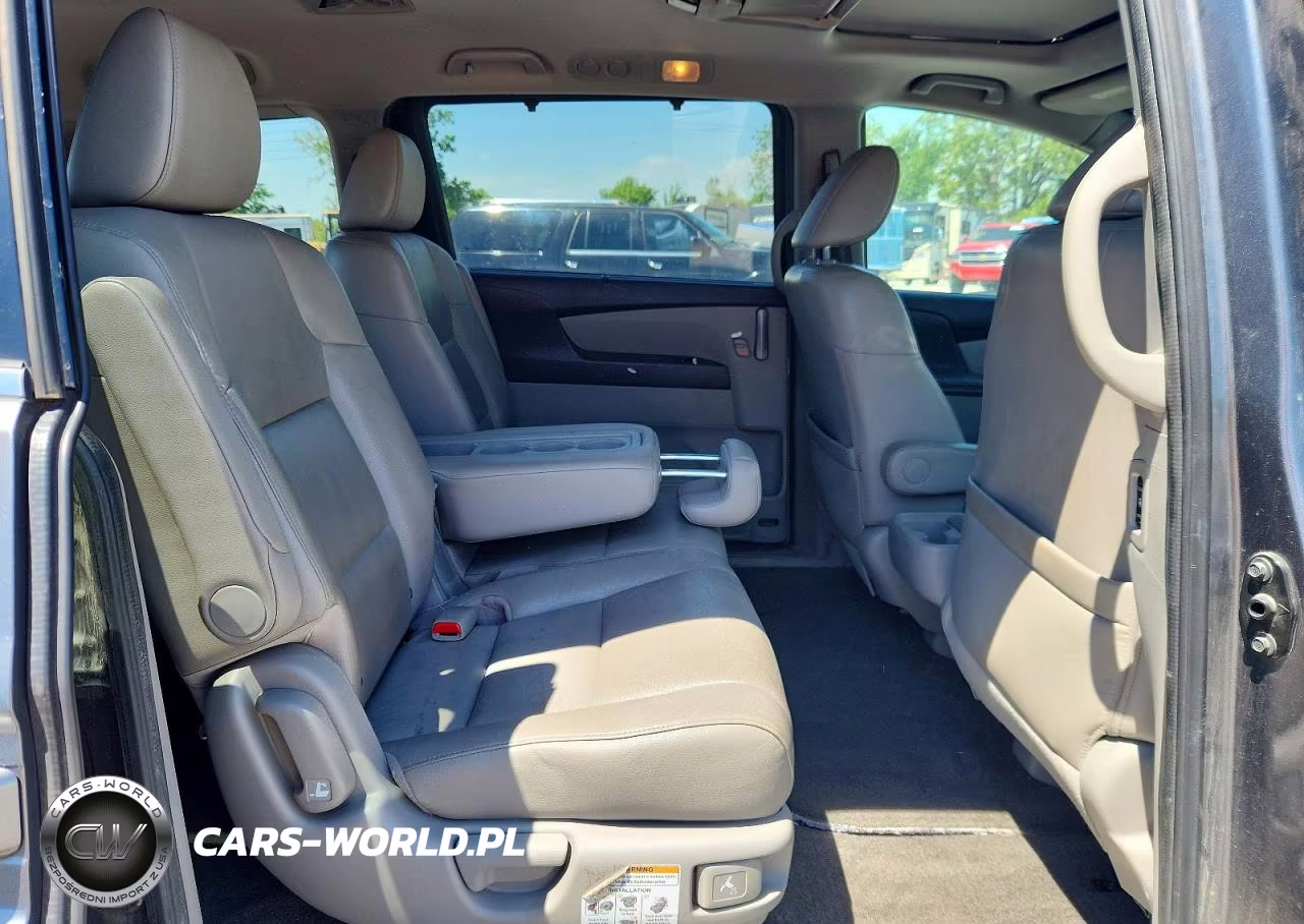 2012 Honda Odyssey Touring VIN:5FNRL5H98CB041576 - 11