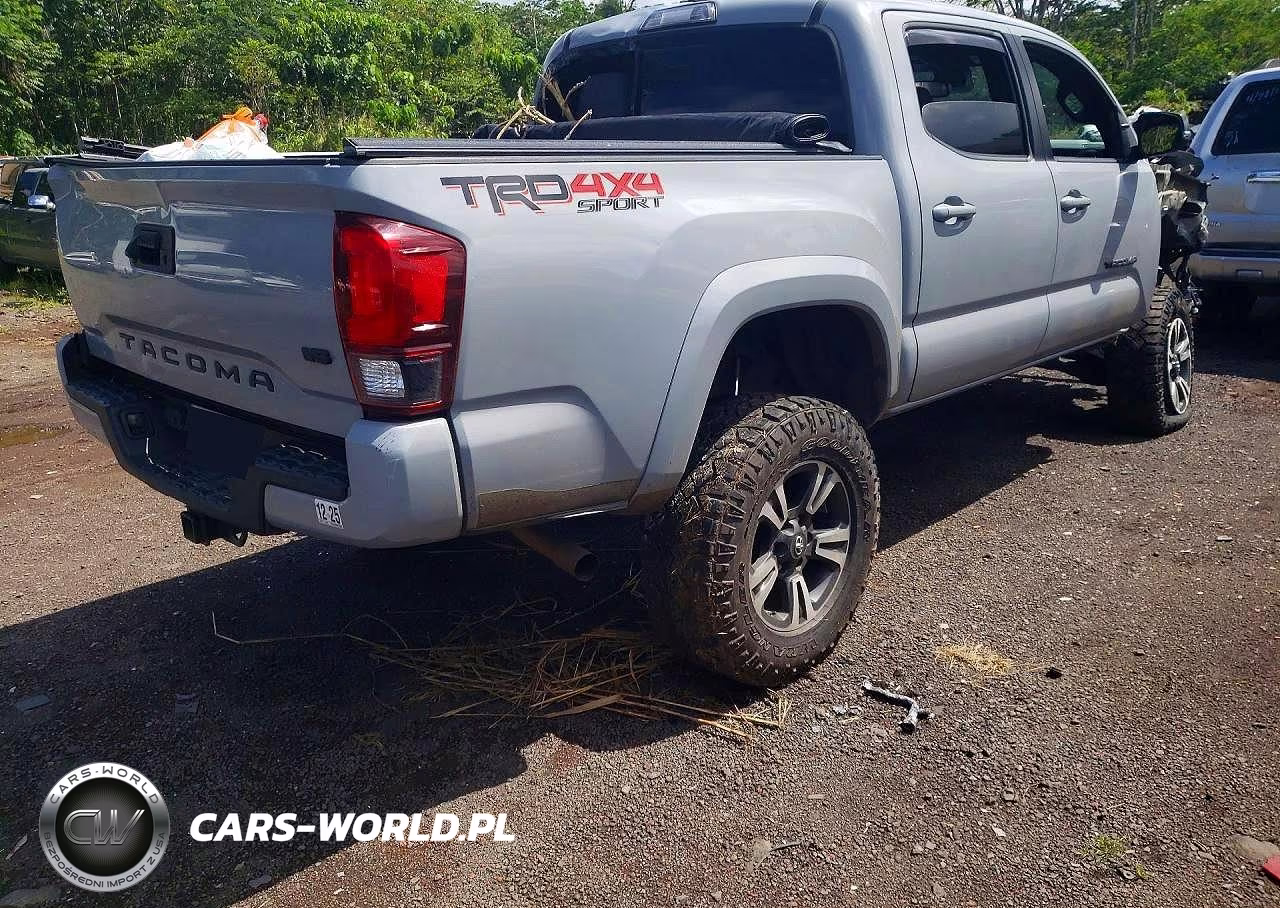 2019 Toyota Tacoma Sr V6 VIN:3TMCZ5AN5KM239666 - 3