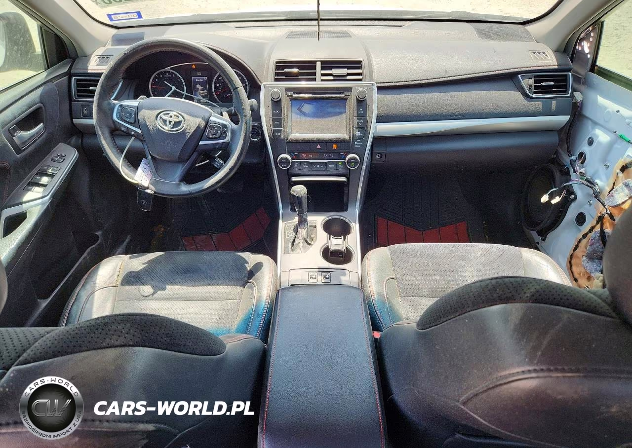 2015 Toyota Camry Xse VIN:4T1BF1FK9FU890324 - 8