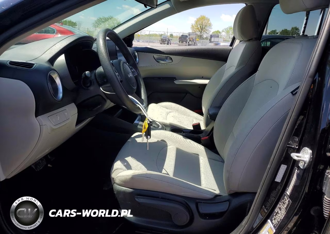 2022 Kia Forte Lxs VIN:3KPF24AD1NE495613 - 7