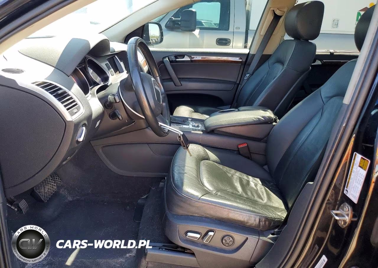 2010 Audi Q7 Premium Plus VIN:WA1LMAFE8AD008457 - 7