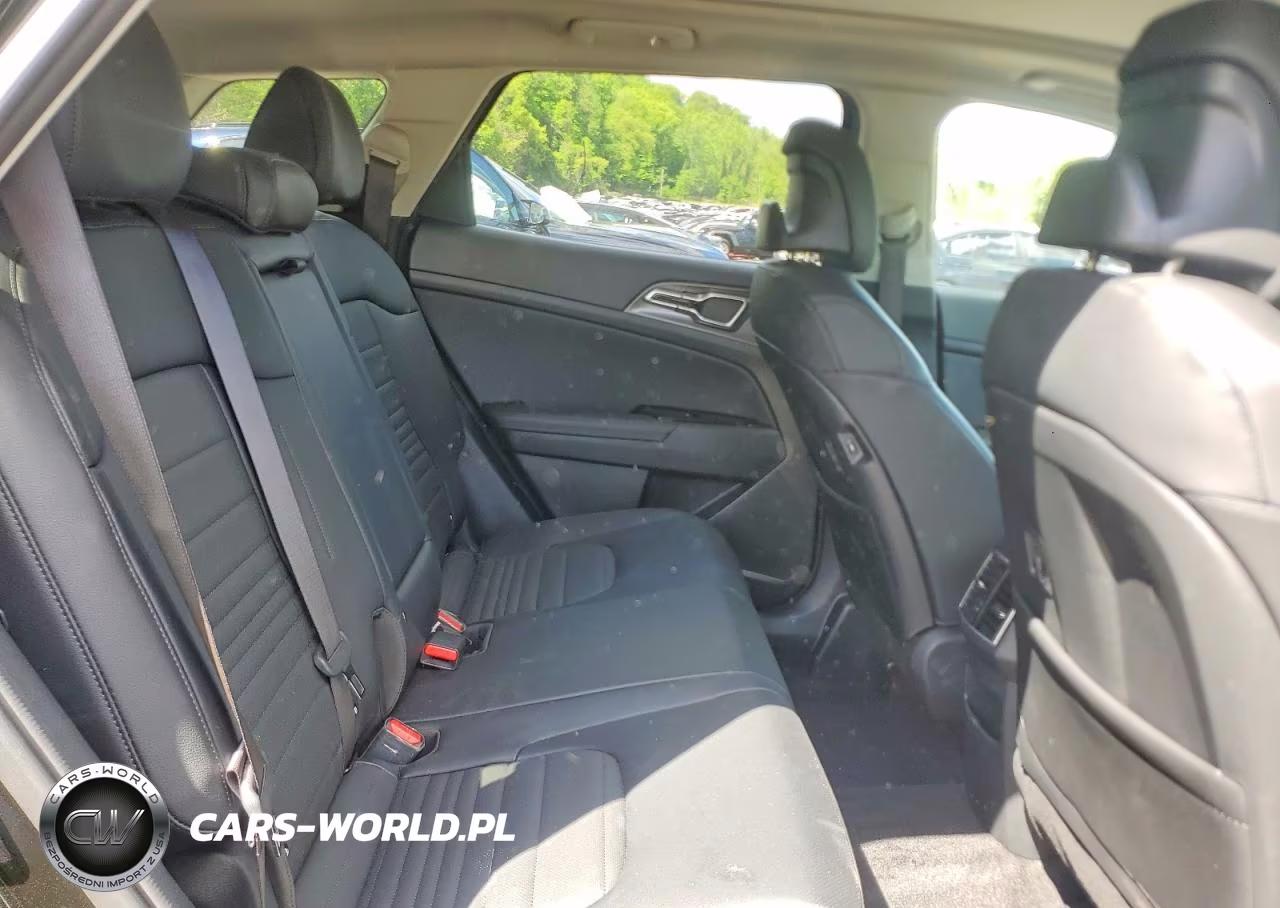 2025 Kia Sportage Sx Prestige VIN:KNDPXCDG7S7176945 - 11