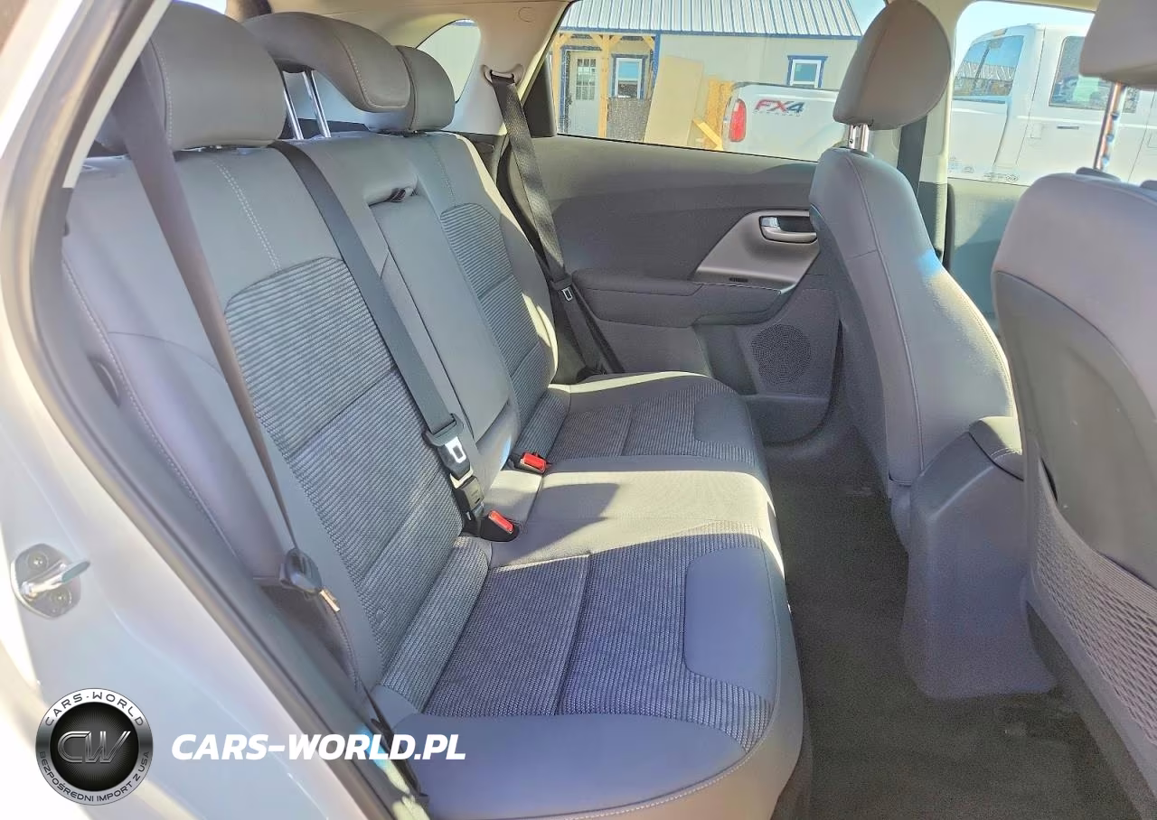 2019 Kia Niro Lx VIN:KNDCB3LC8K5302026 - 10