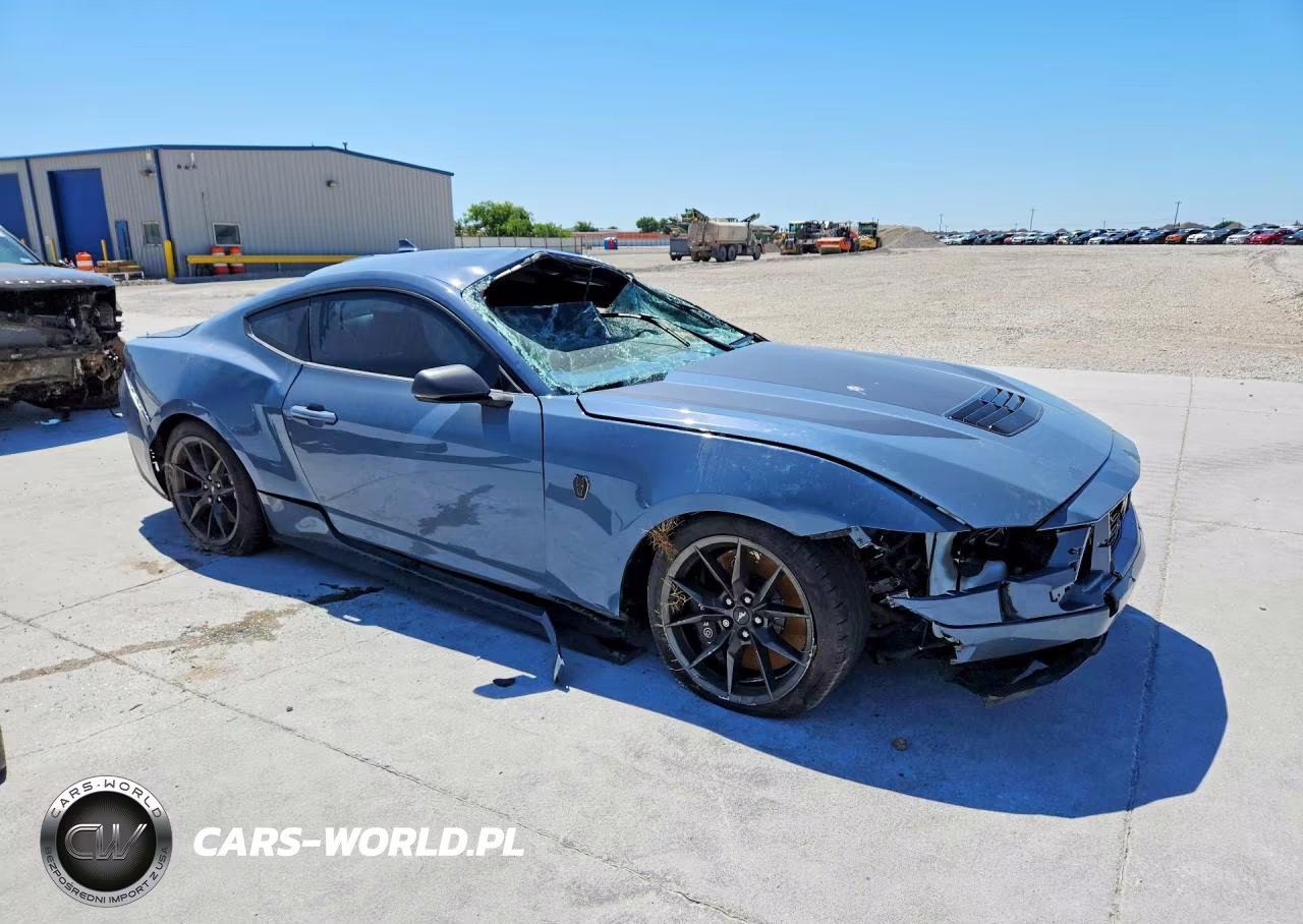 2024 Ford Mustang Dark Horse VIN:1FA6P8R08R5501523 - 4