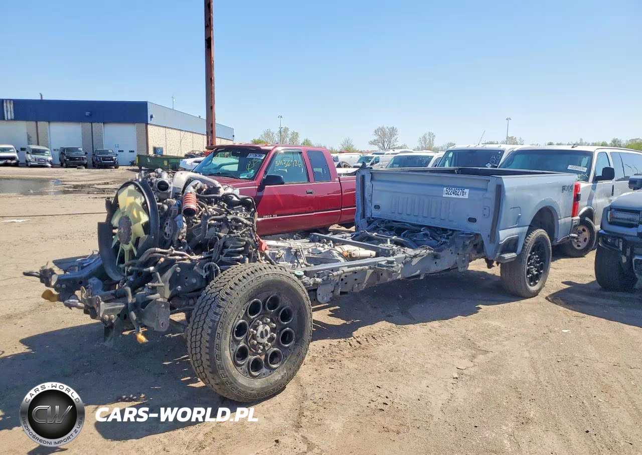 2024 Ford F-250 Lariat – zdjęcie 1 z 12