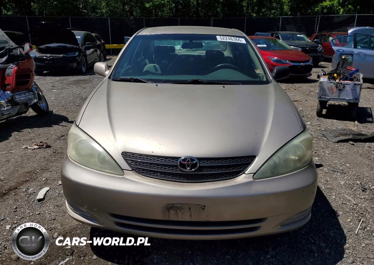2003 Toyota Camry Le VIN:4T1BE32K53U238509 - 5