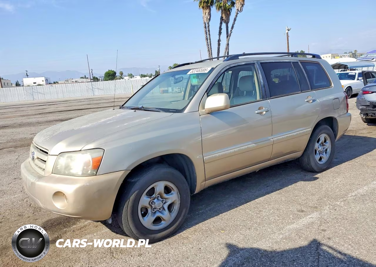 2004 Toyota Highlander Base