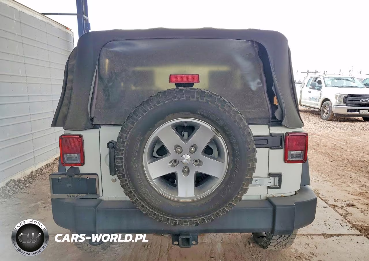 2010 Jeep Wrangler Rubicon VIN:1J4HA6D10AL213966 - 6