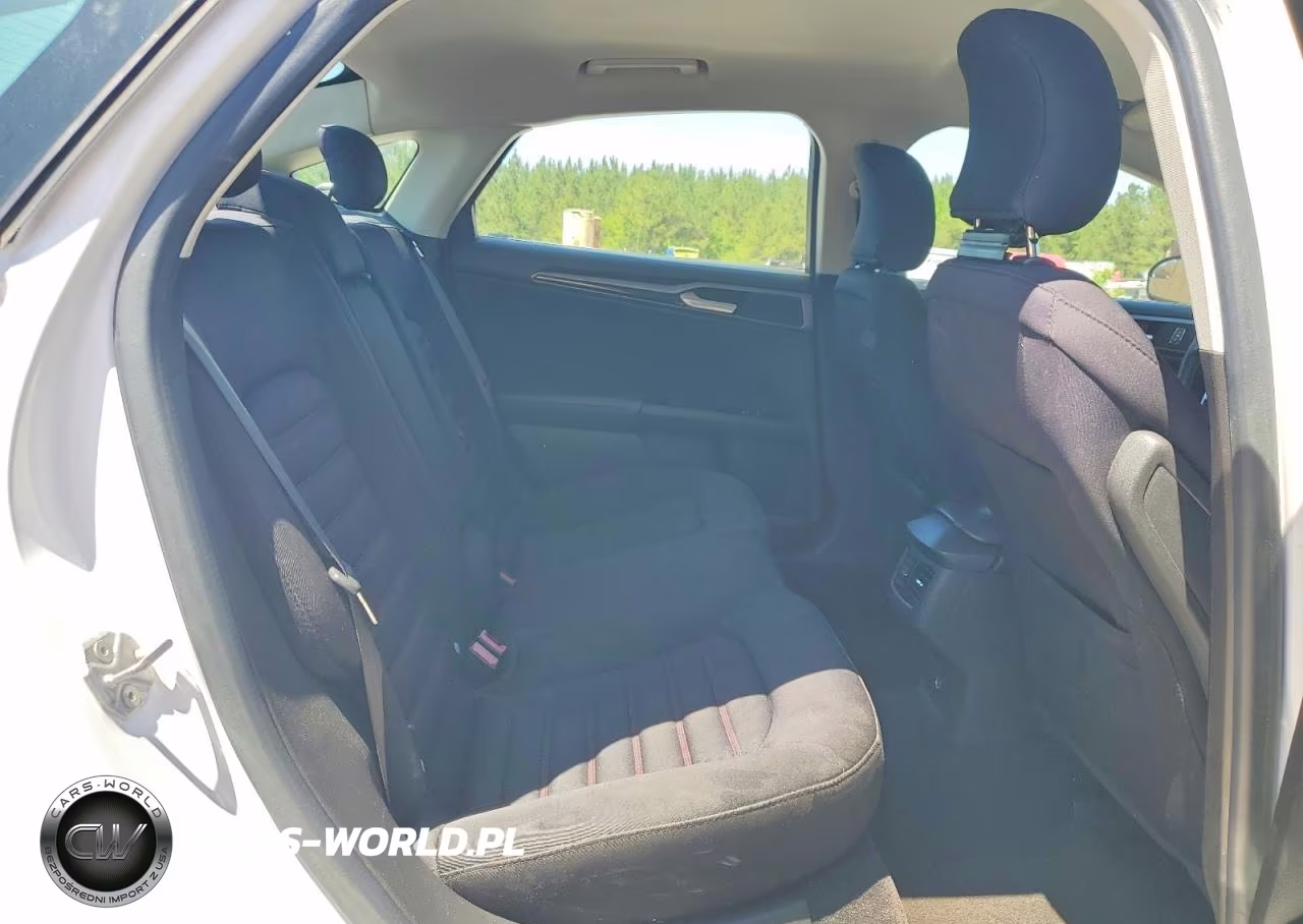 2015 Ford Fusion Se VIN:3FA6P0H72FR177350 - 10