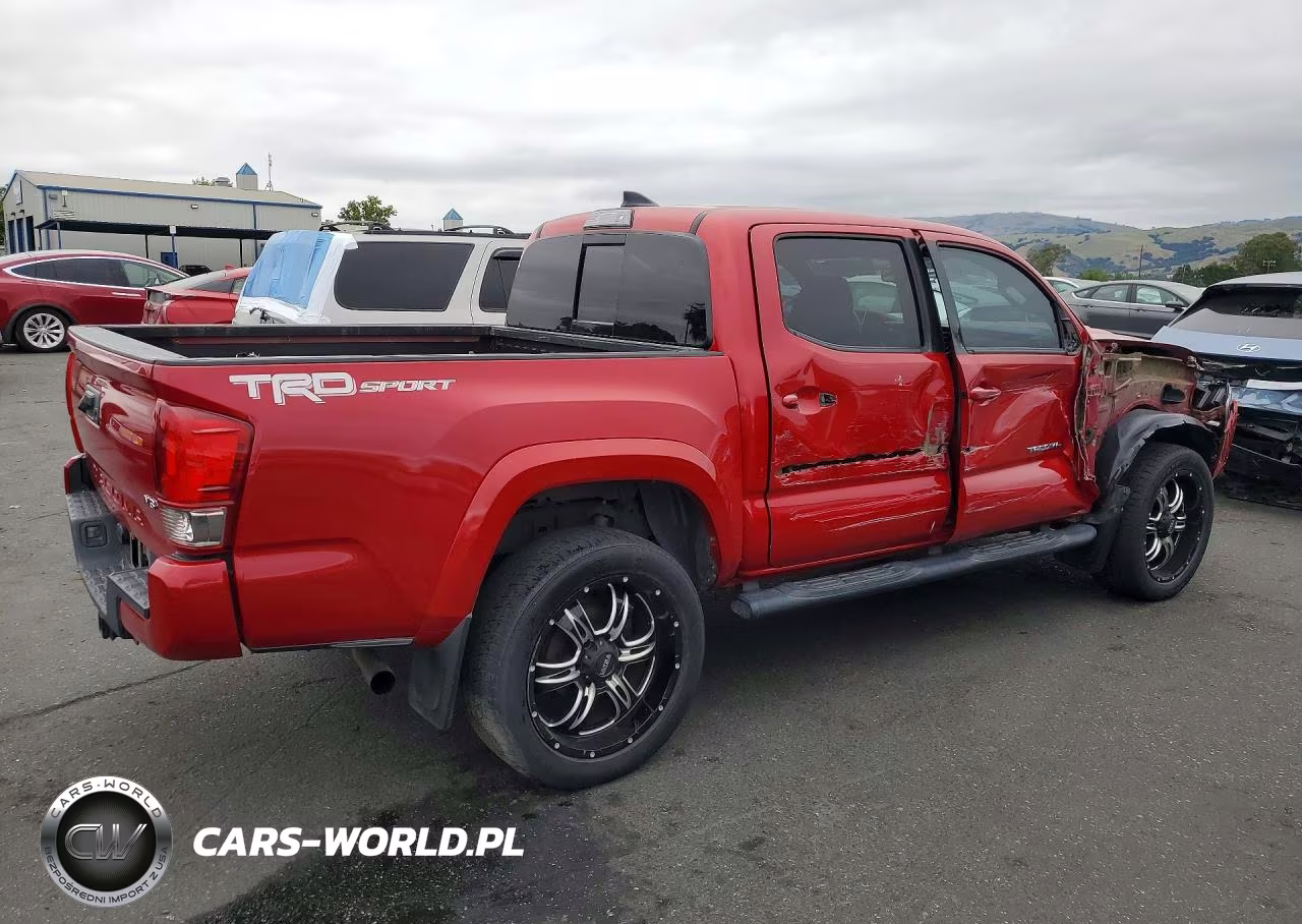 2017 Toyota Tacoma Trd Sport VIN:3TMAZ5CN4HM041495 - 3