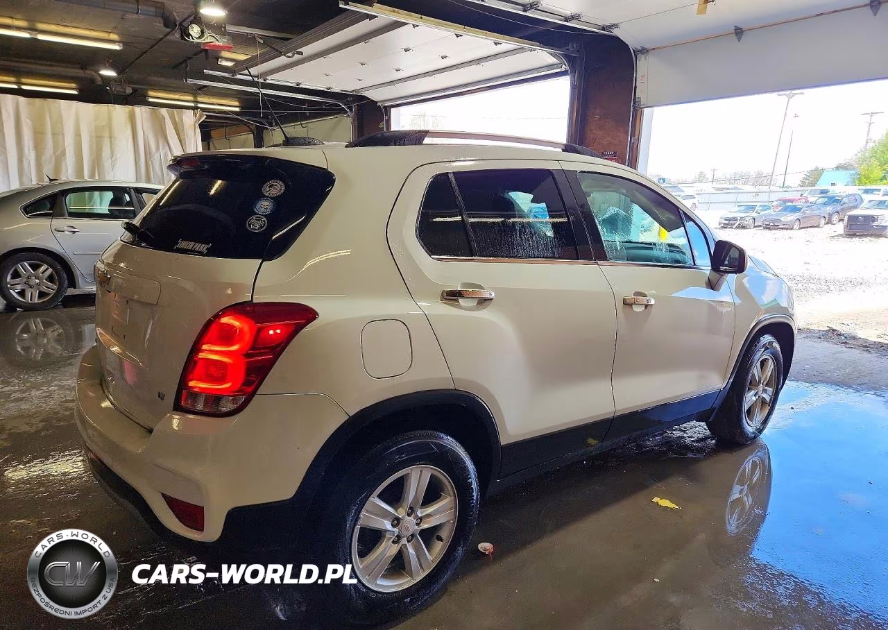 2020 Chevrolet Trax 1Lt VIN:KL7CJLSB9LB017007 - 3