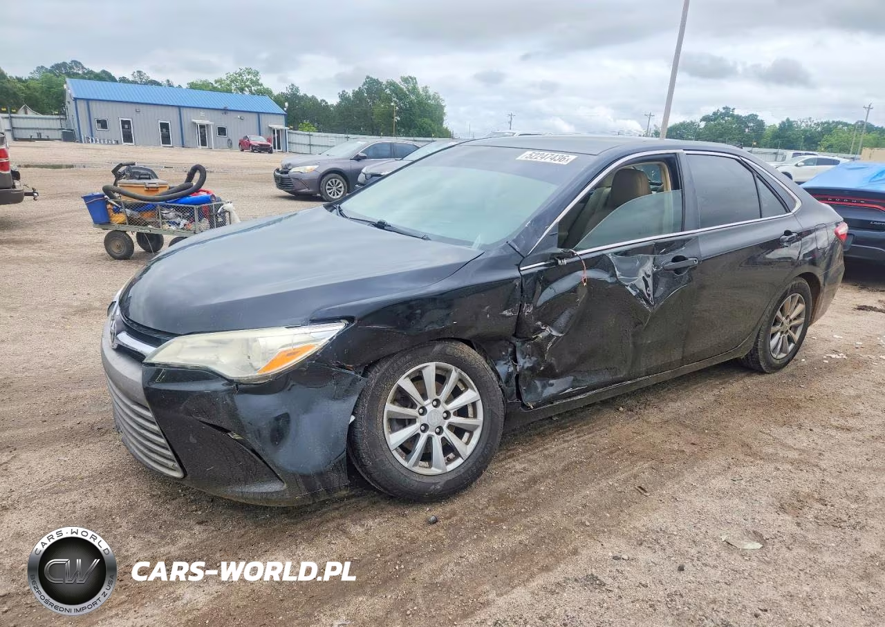 2015 Toyota Camry Le