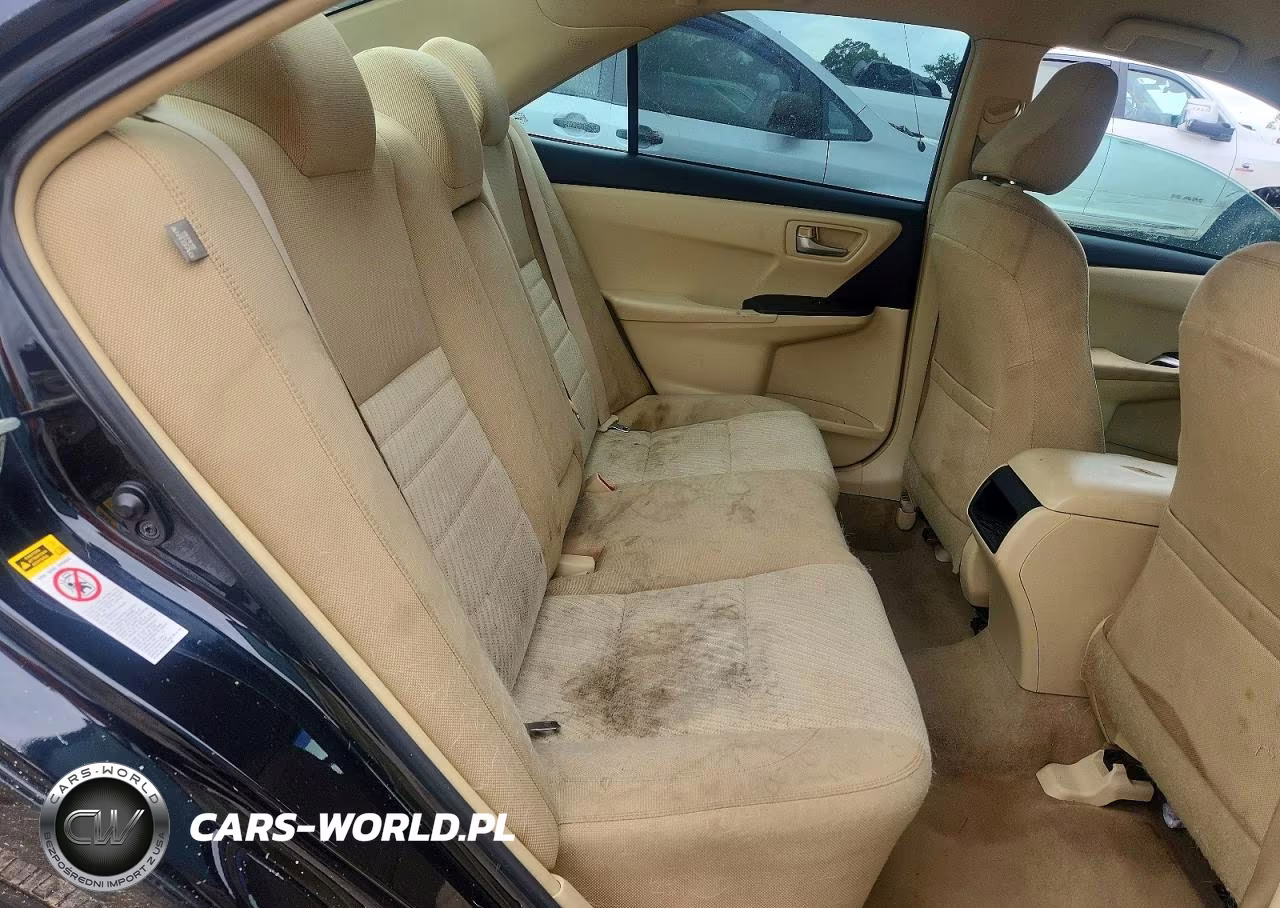 2015 Toyota Camry Le VIN:4T4BF1FK8FR514882 - 10