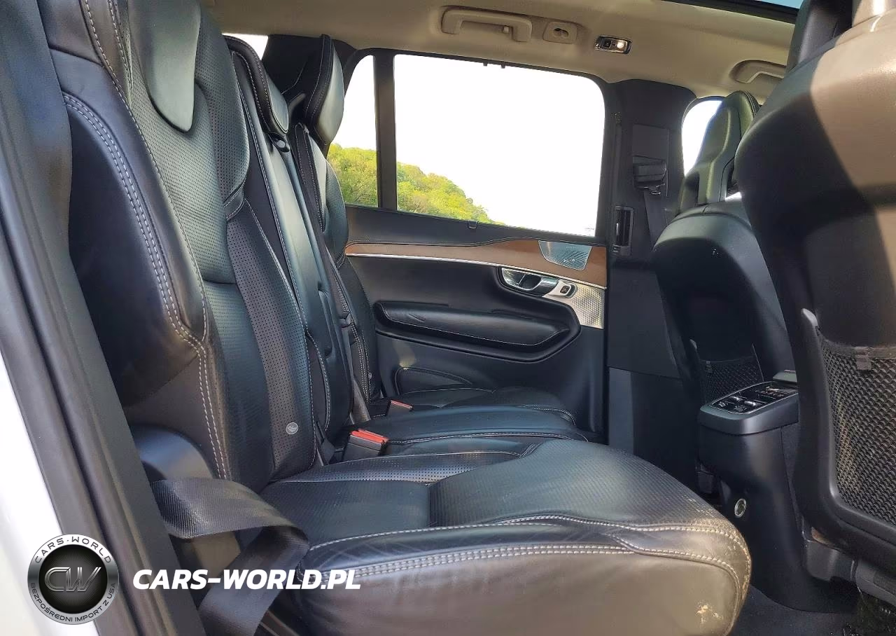 2017 Volvo Xc90 T6 VIN:YV4A22PL4H1106495 - 11