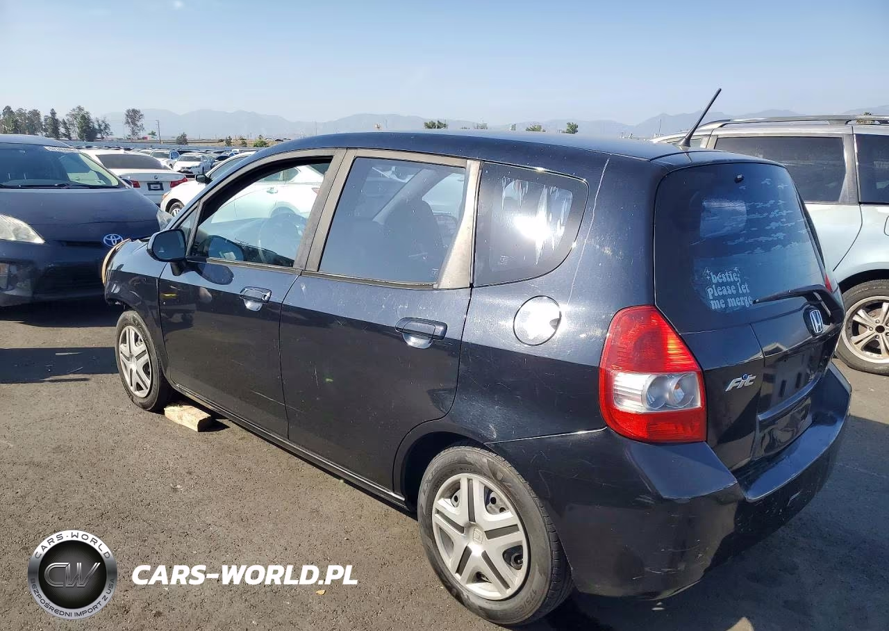 2008 Honda Fit VIN:JHMGD38498S068081 - 2