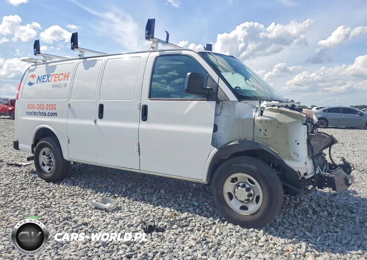 2023 Chevrolet Express VIN:1GCWGAFP6P1155916 - 4