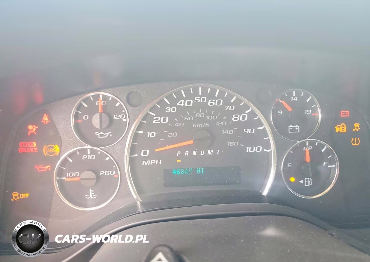 2023 Chevrolet Express VIN:1GCWGAFP6P1155916 - 9