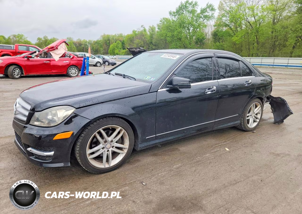 2012 Mercedes-Benz C 300 4Matic – zdjęcie 1 z 12