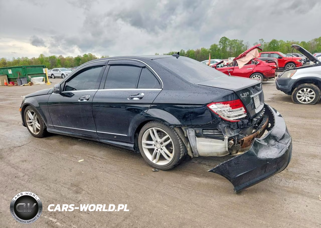 2012 Mercedes-Benz C 300 4Matic VIN:WDDGF8BB8CR195698 - 2
