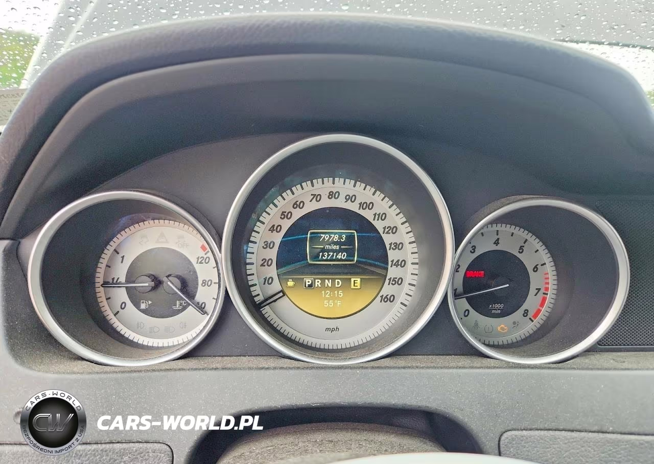 2012 Mercedes-Benz C 300 4Matic VIN:WDDGF8BB8CR195698 - 9