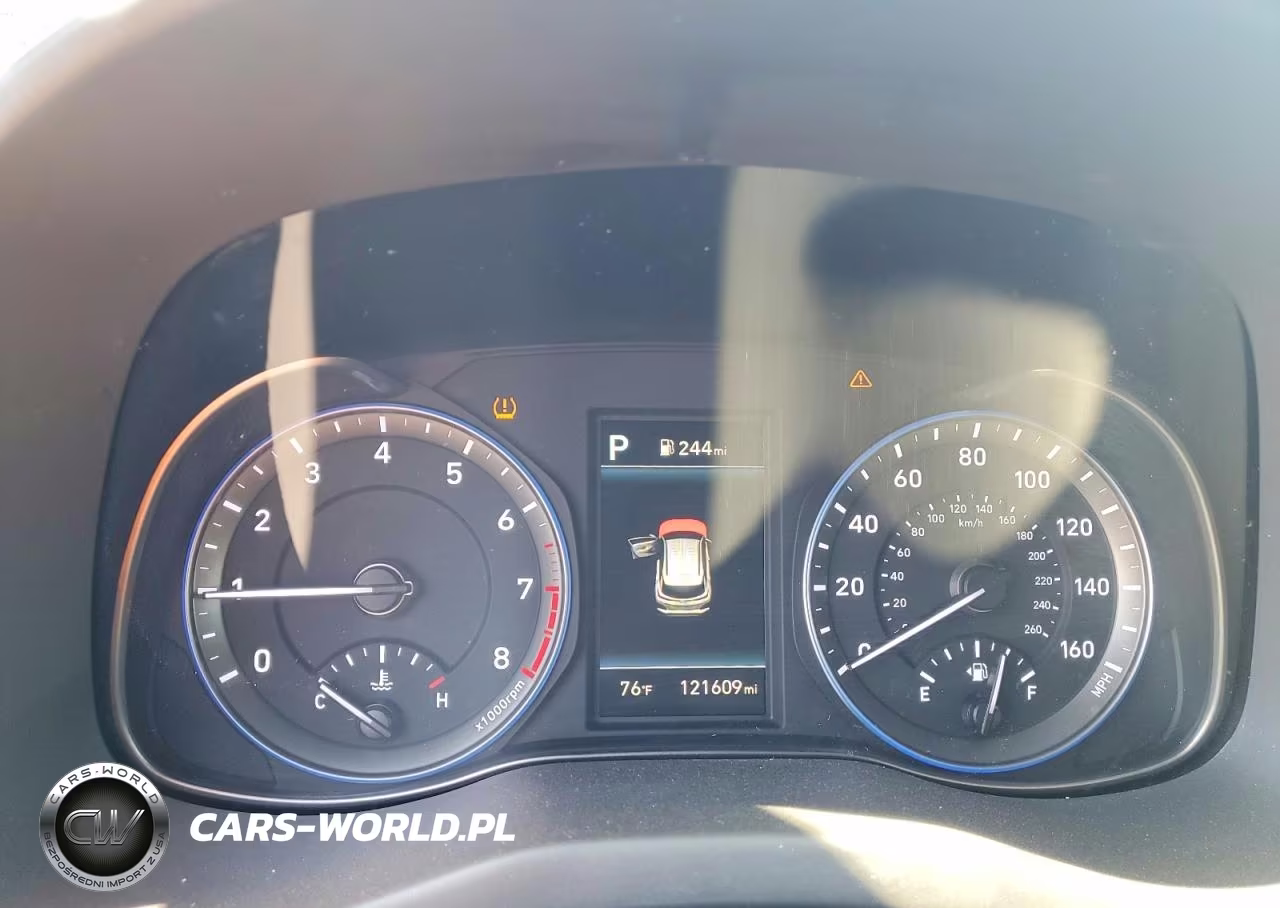 2020 Hyundai Kona Ultimate VIN:KM8K5CA55LU496945 - 9