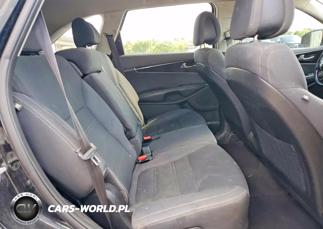 2016 Kia Sorento Lx VIN:5XYPG4A34GG086377 - 11