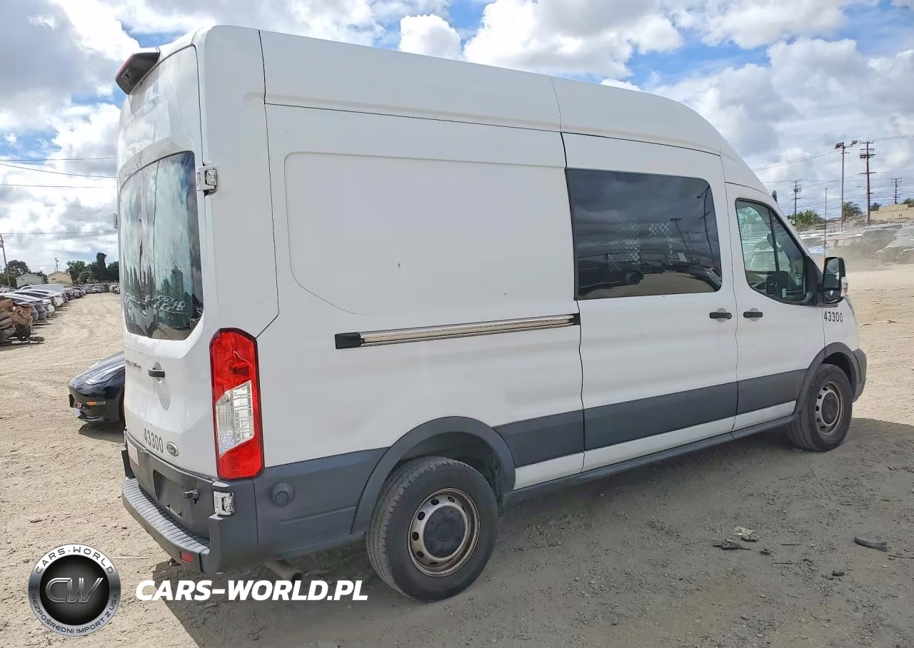 2020 Ford Transit 250 Delivery Van VIN:1FTBR1X82LKA35180 - 3