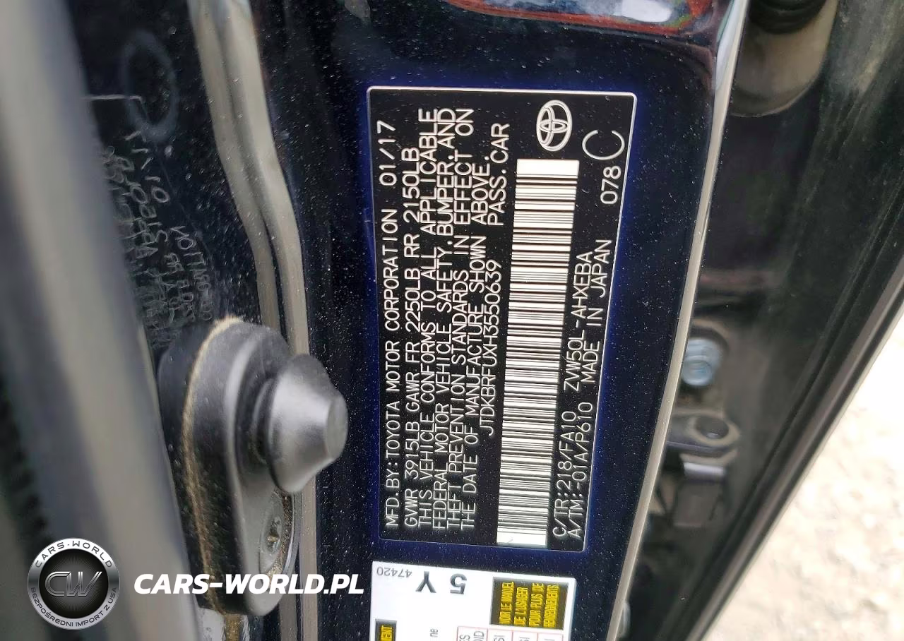 2017 Toyota Prius Two VIN:JTDKBRFUXH3550639 - 12