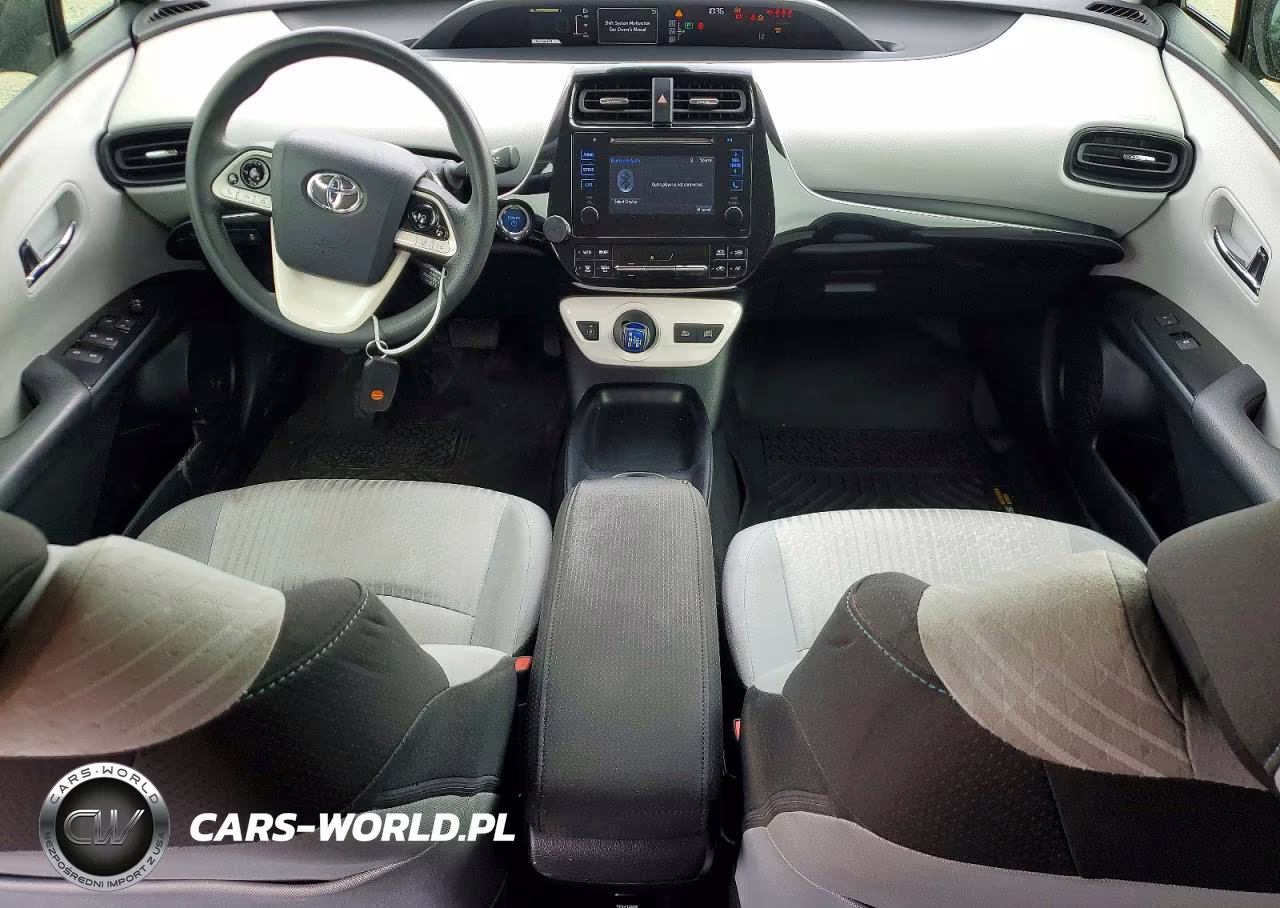 2017 Toyota Prius Two VIN:JTDKBRFUXH3550639 - 8