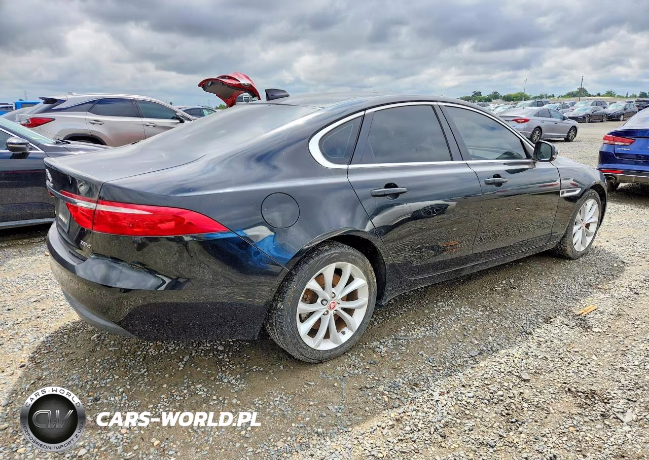 2017 Jaguar Xf Premium VIN:SAJBD4BN0HCY47285 - 3