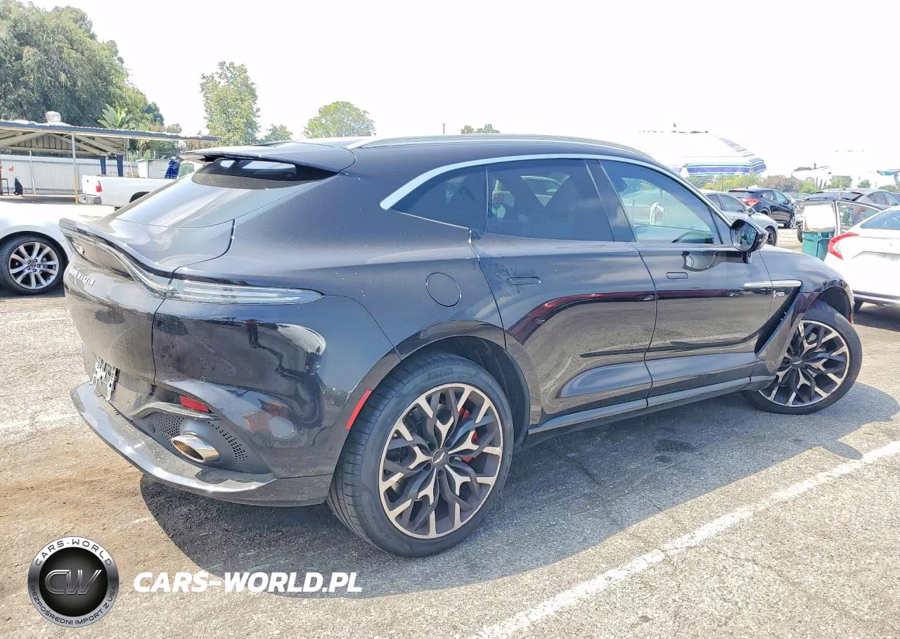 2021 Aston Martin Dbx VIN:SCFVUJAW9MTV01008 - 3