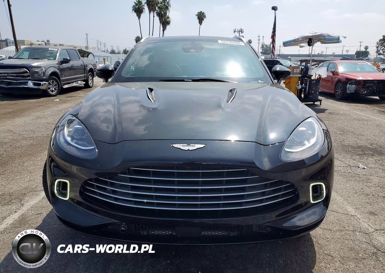 2021 Aston Martin Dbx VIN:SCFVUJAW9MTV01008 - 5