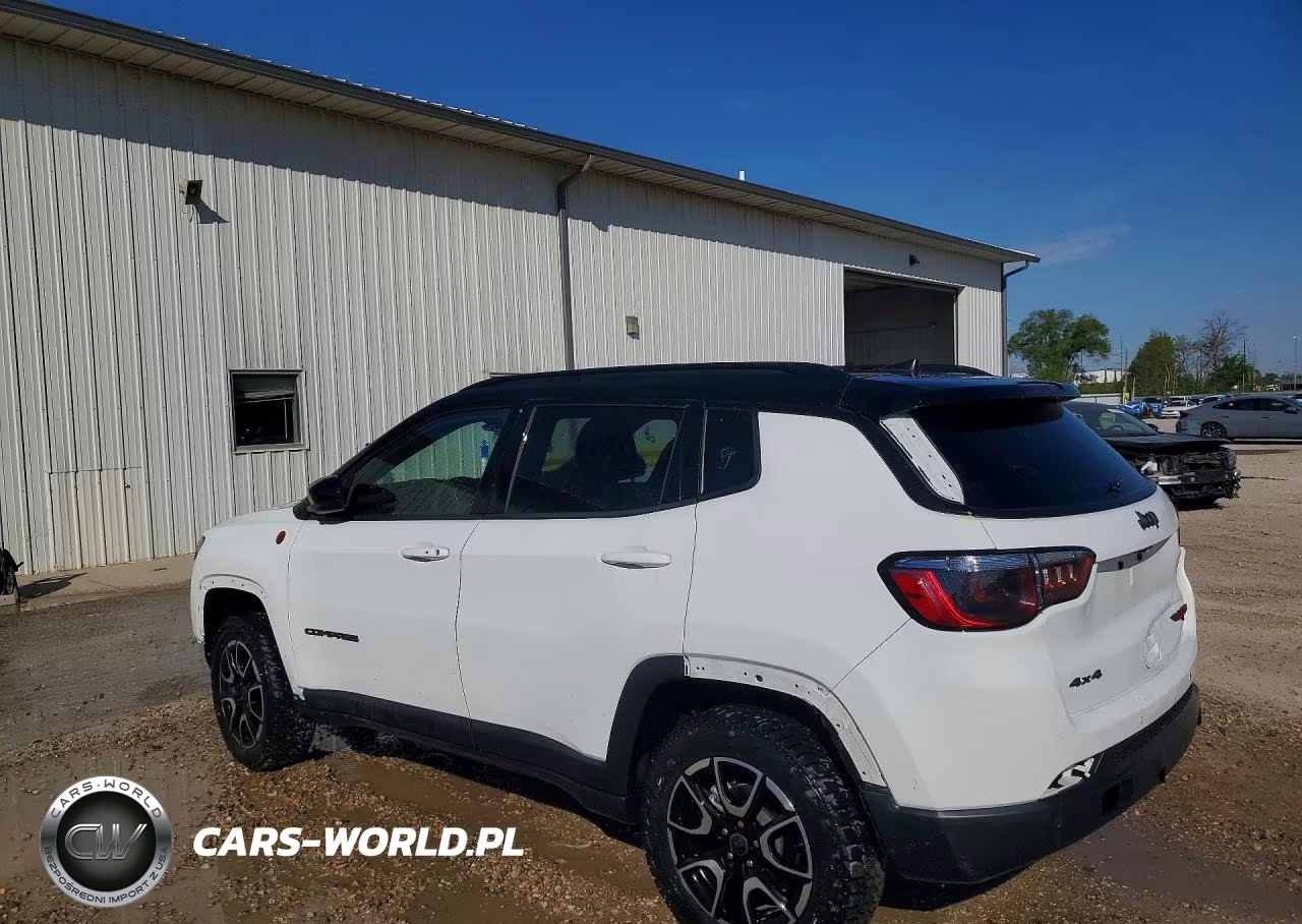 2025 Jeep Compass Trailhawk VIN:3C4NJDDN6ST536733 - 2