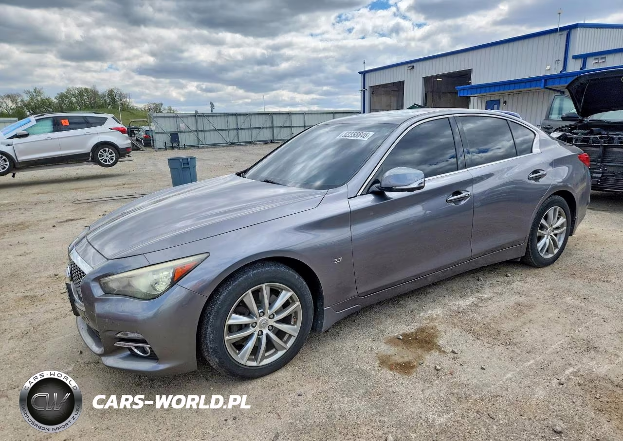 2014 Infiniti Q50 Premium
