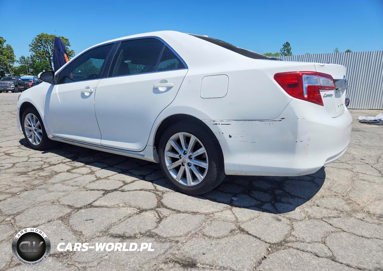 2012 Toyota Camry Xle VIN:4T1BF1FKXCU557934 - 2