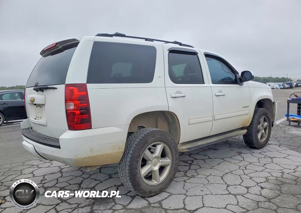 2013 Chevrolet Tahoe K1500 Lt VIN:1GNSKBE02DR203732 - 3