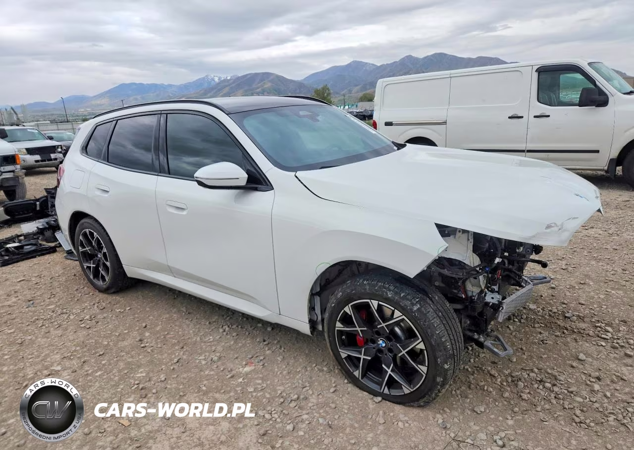 2025 BMW X3 30 xDrive VIN:5UX53GP01S9Y32553 - 4