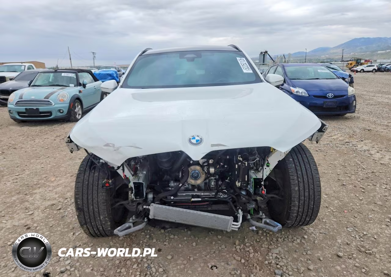 2025 BMW X3 30 xDrive VIN:5UX53GP01S9Y32553 - 5