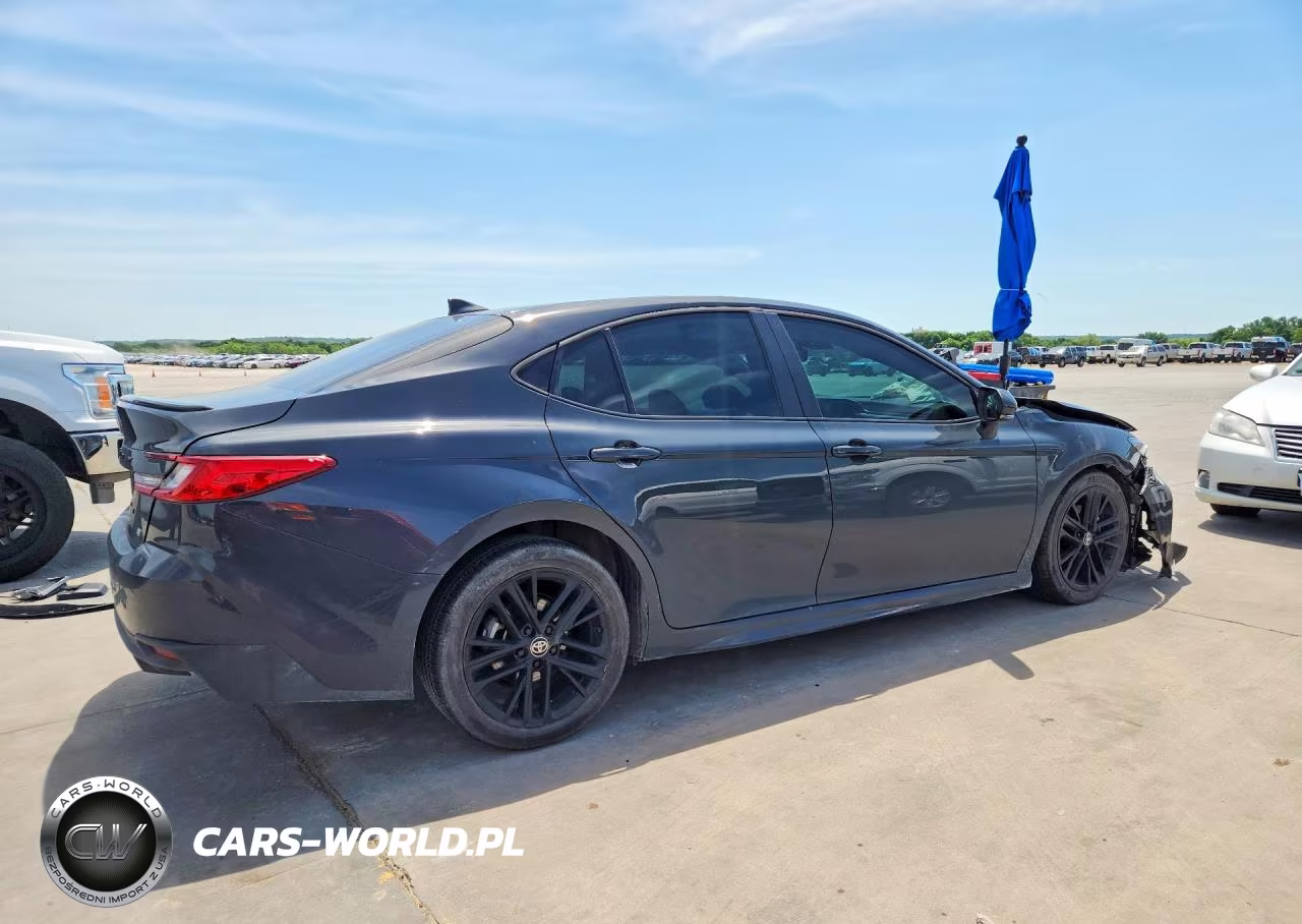 2025 Toyota Camry Se VIN:4T1DAACK6SU640271 - 3