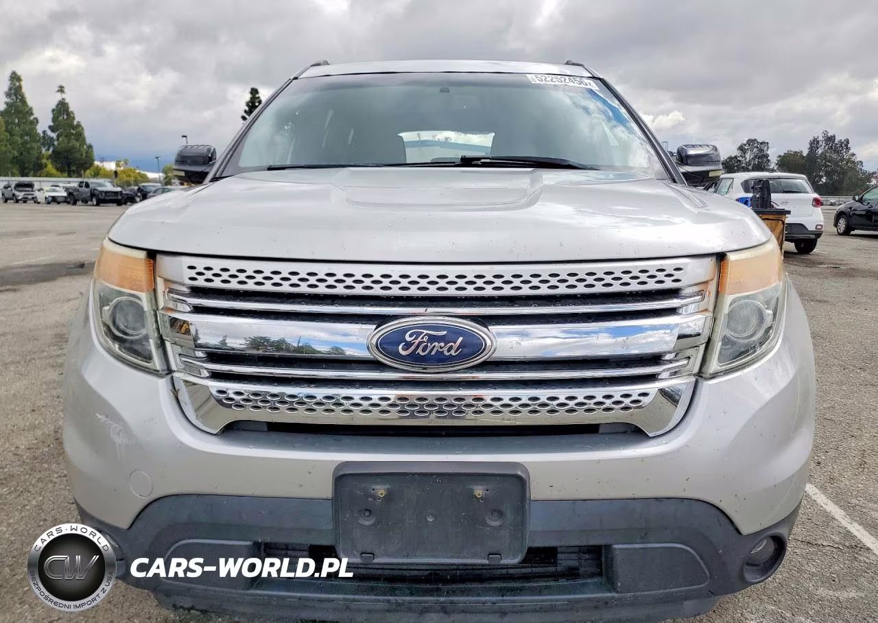2012 Ford Explorer Xlt VIN:1FMHK7D91CGA94945 - 5