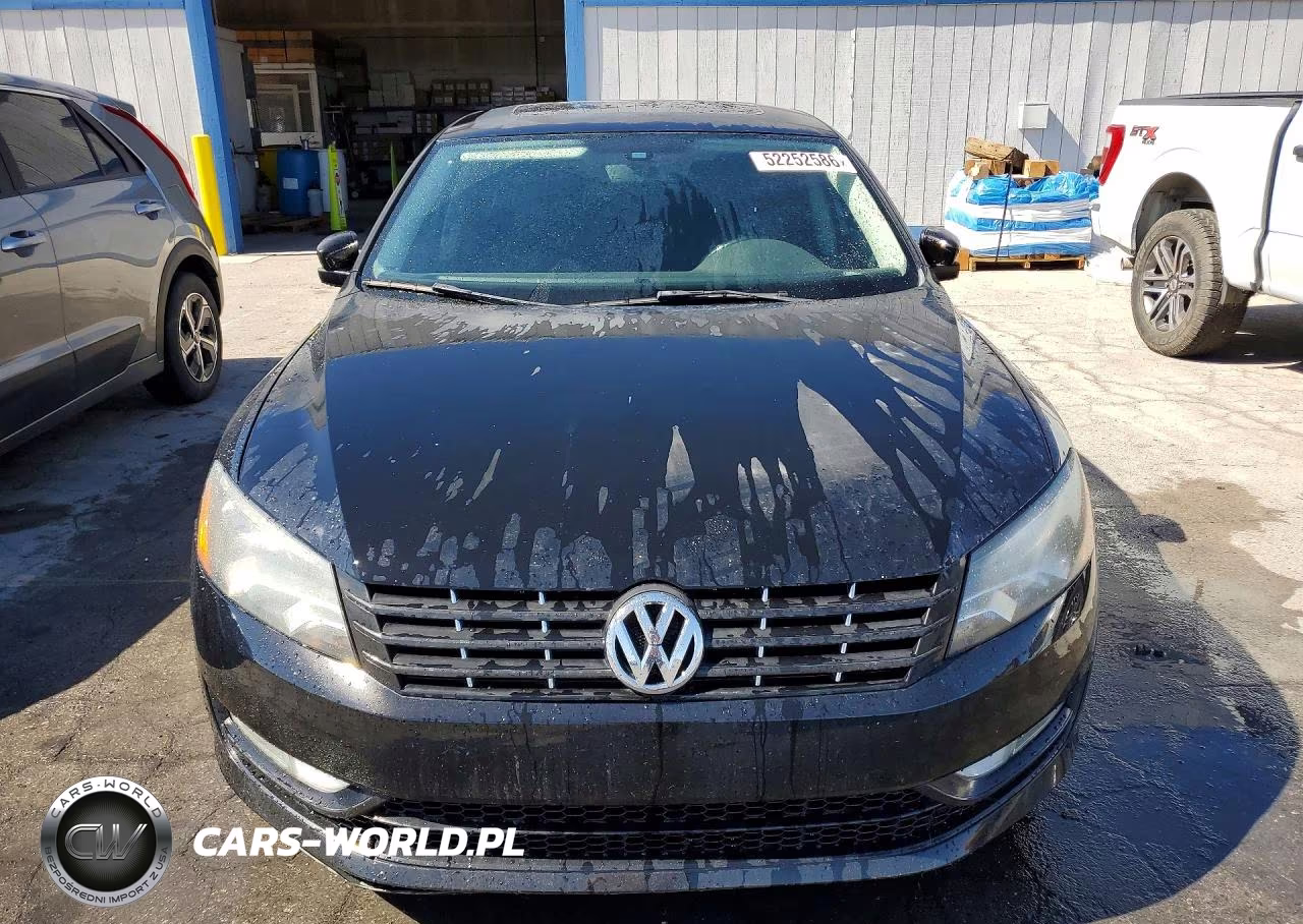 2015 Volkswagen Passat Sel VIN:1VWCV7A38FC036071 - 5
