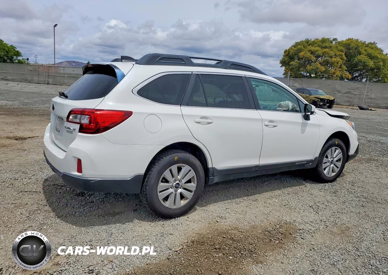 2016 Subaru Outback 2.5I Premium VIN:4S4BSACC3G3356526 - 3