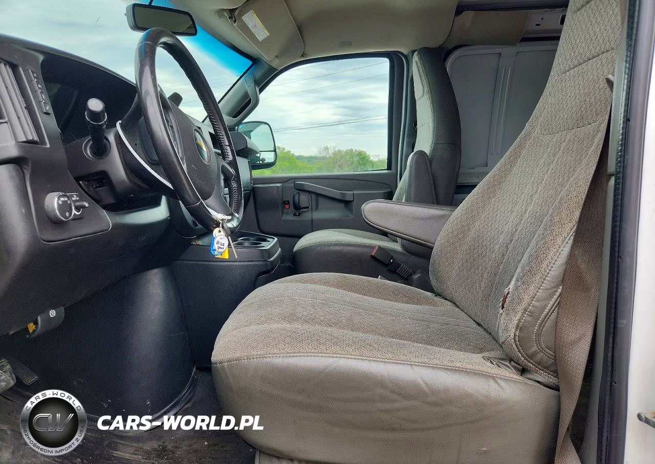 2020 Chev Express G2500 VIN:1GCWGAFP8L1254005 - 7
