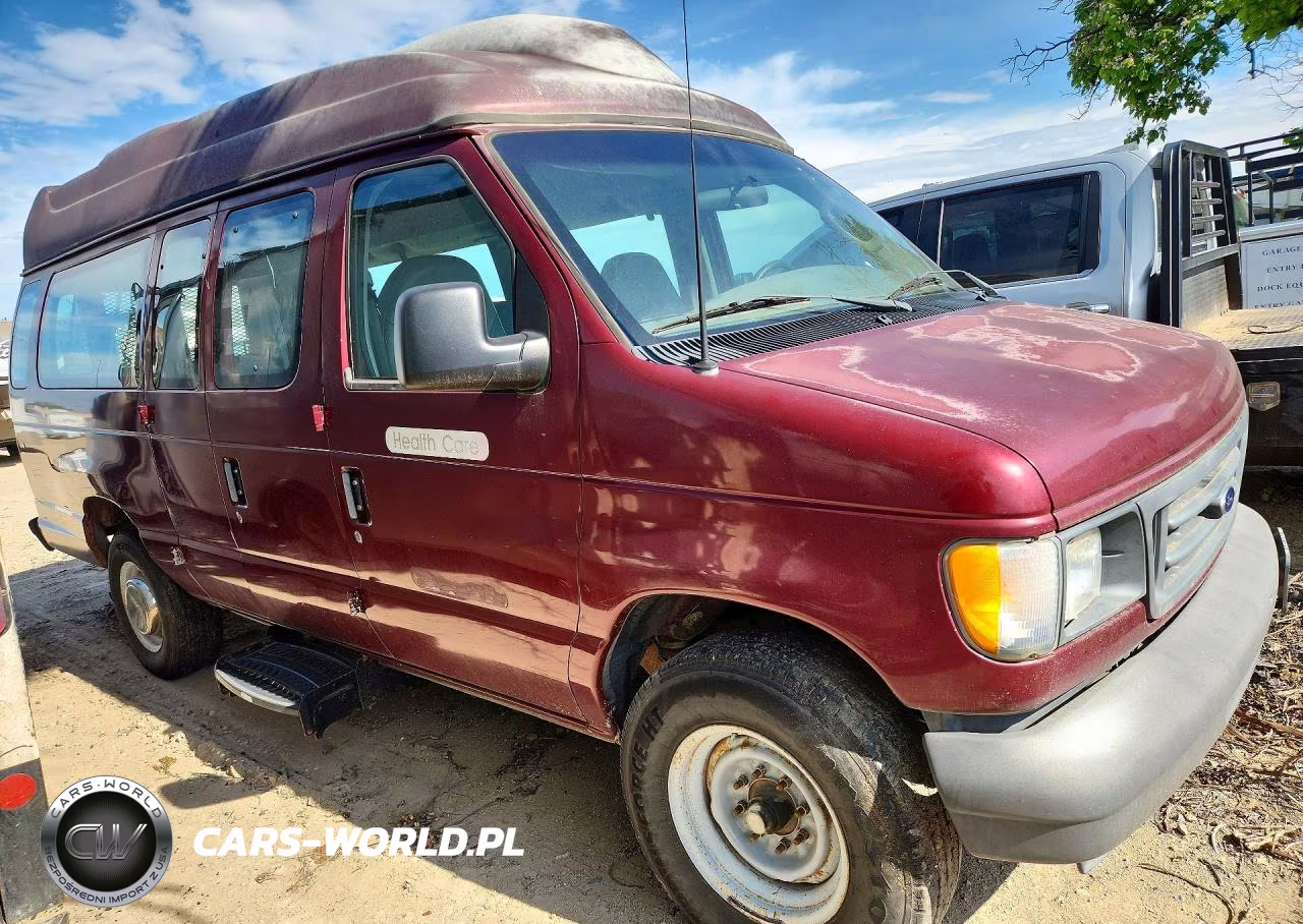 2003 Ford Econoline E350 Super Duty Wagon VIN:1FBSS31L73HA21340 - 4