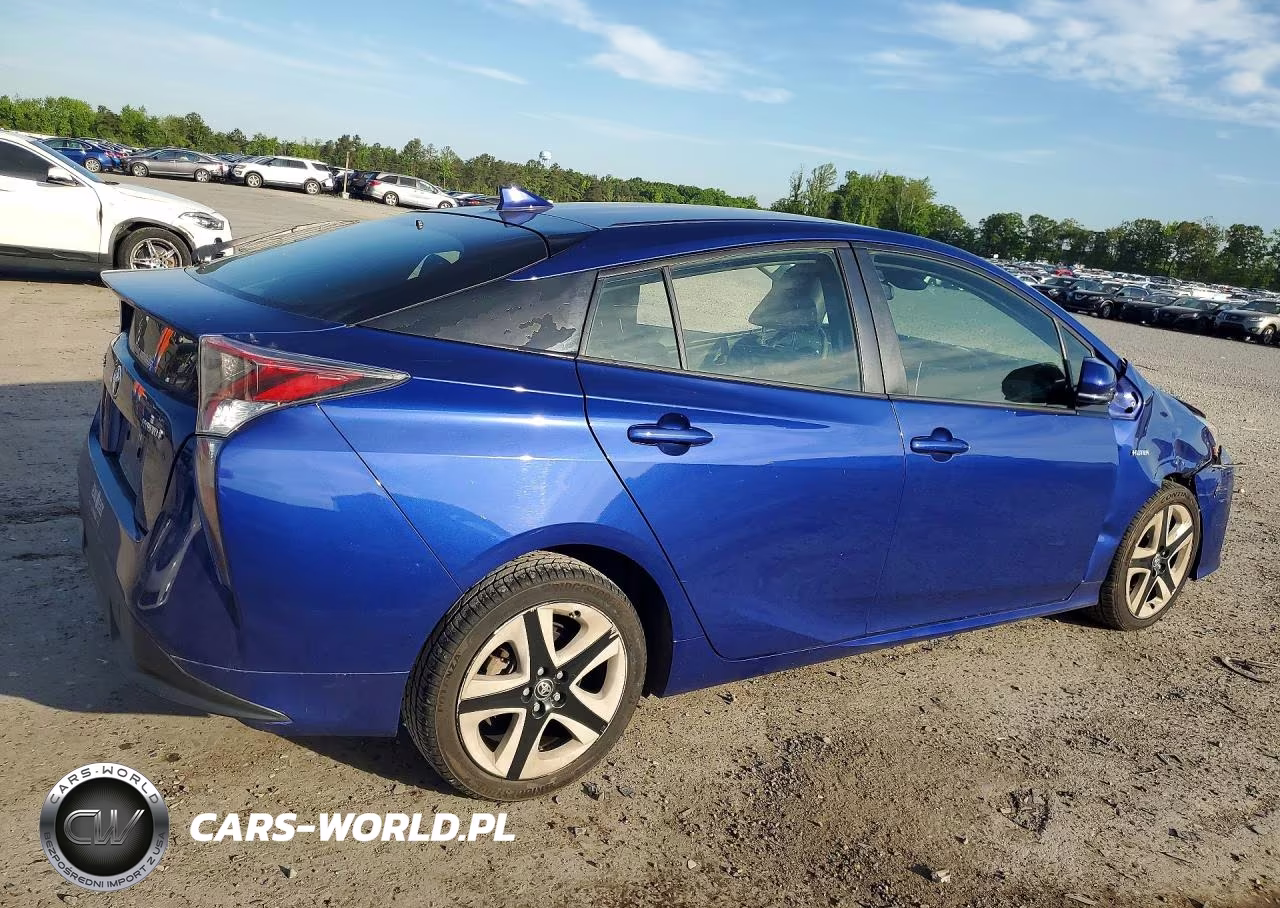 2017 Toyota Prius Three Touring VIN:JTDKARFUXH3530250 - 3