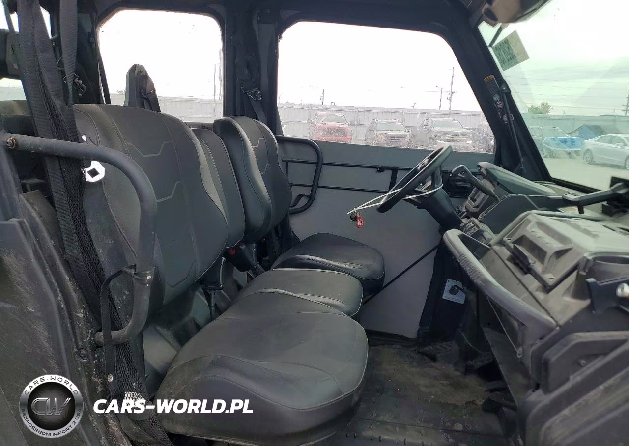 2022 Can-Am Defender Utility Vehicle VIN:3JBUCAX4XNK000579 - 5